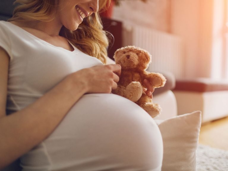 “Valeu muito a pena dar um sim à vida”, afirma jovem que desistiu de abortar